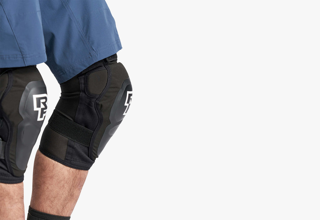 Race Face Roam Genou Stealth